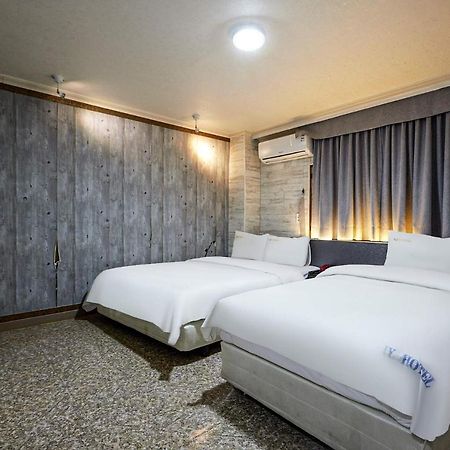 I.Y Hotel Suwon Buitenkant foto