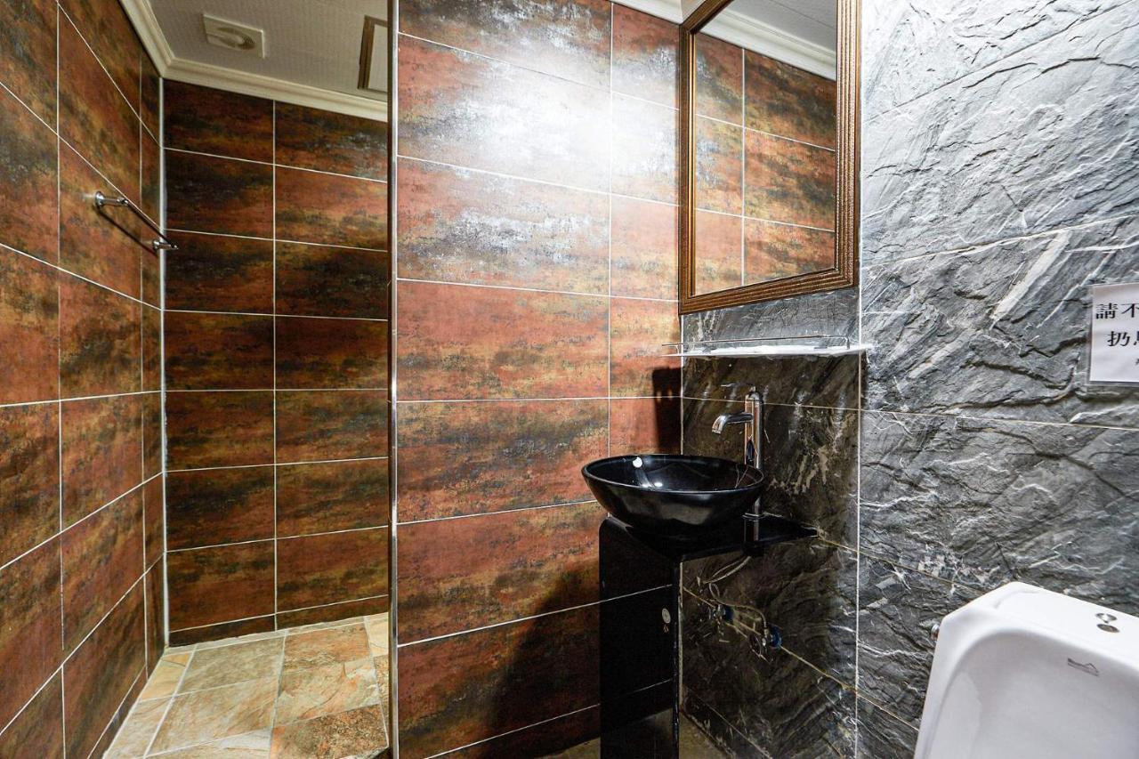 I.Y Hotel Suwon Buitenkant foto